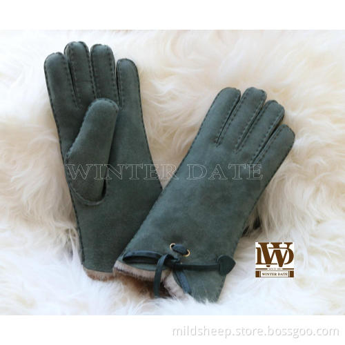 Merino sheepskin/lamb/shearling double-faced glove